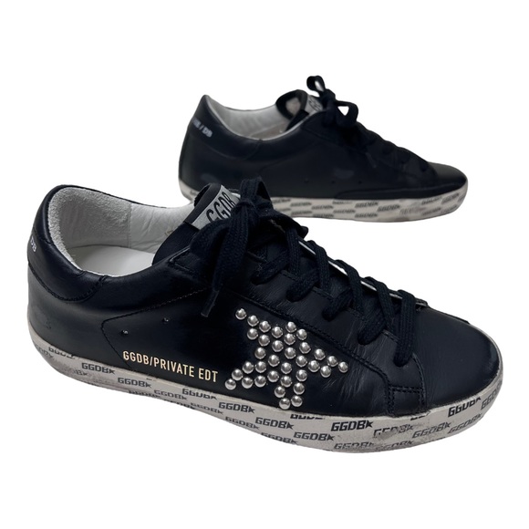 Golden Goose Superstar Studded Sneaker Size 35 NEW - Picture 3 of 11